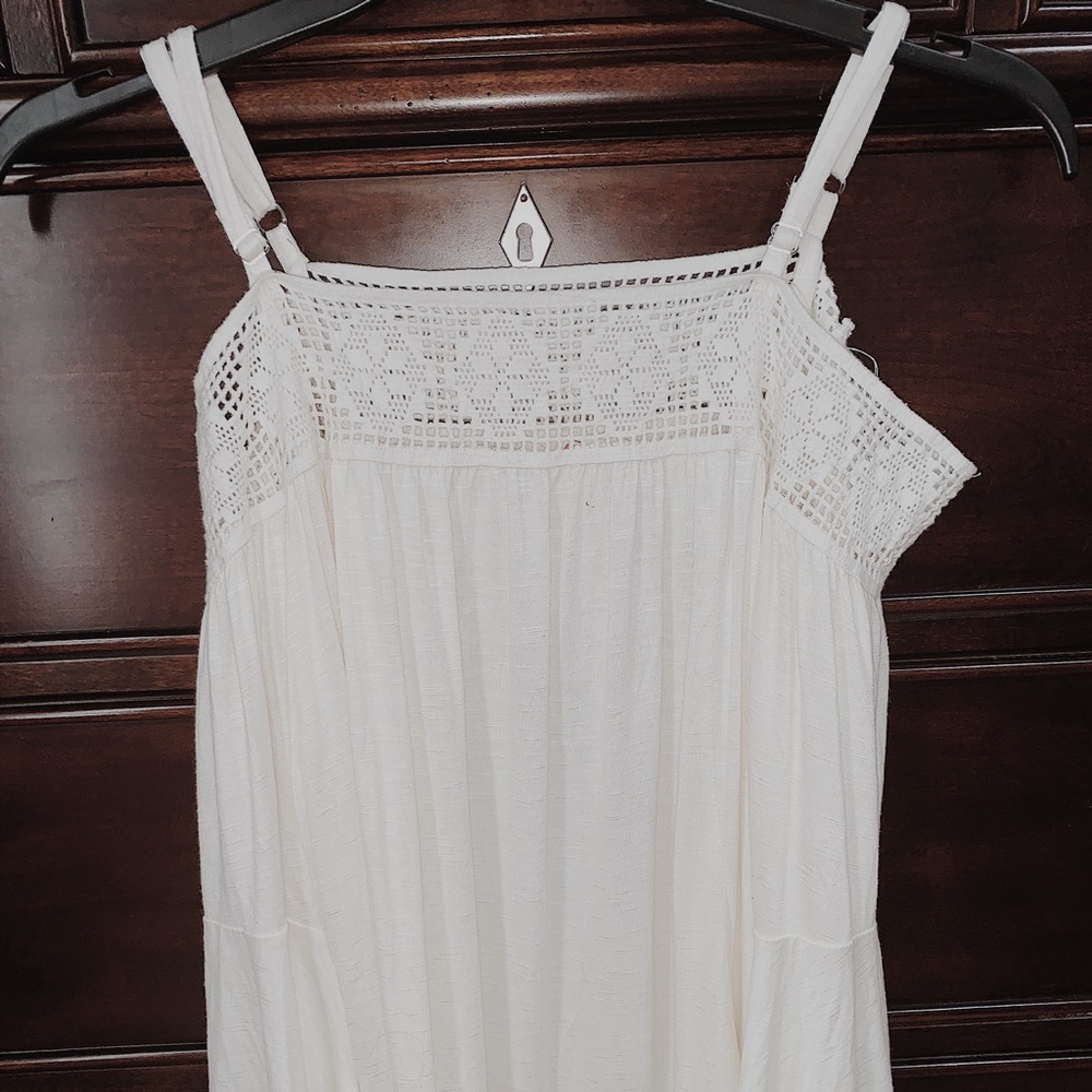 White off the shoulders blouse